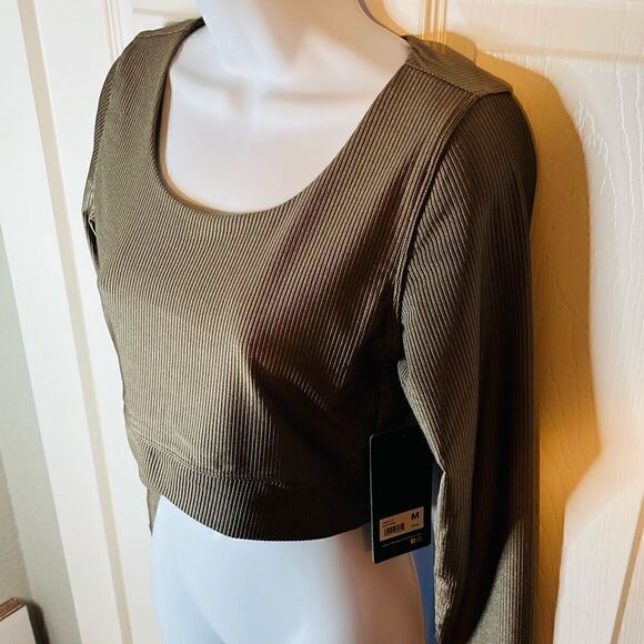 90 Degree By Reflex Rib Twist Cropped Top Long Sleeve Night Sage Green M - Picture 5 of 10